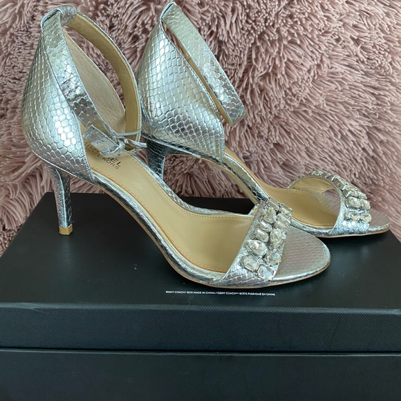 Michael Kors Heels - Picture 4 of 6